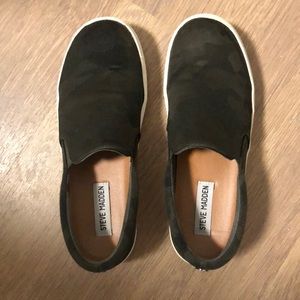 Steve Madden Camo slip on sneakers